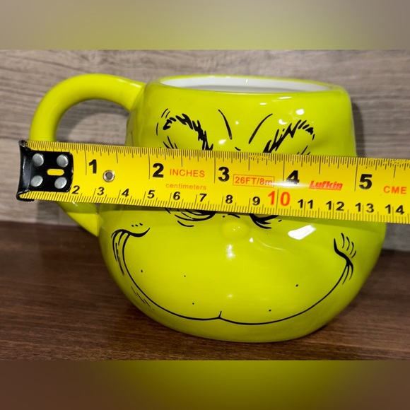 Super Cute Dr. Seuss The Grinch Sculpted Ceramic Mug - NEW - Picture 5 of 9